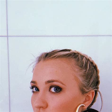 emily osment leaked|Emily Osment (@emilyosment) • Instagram photos and videos